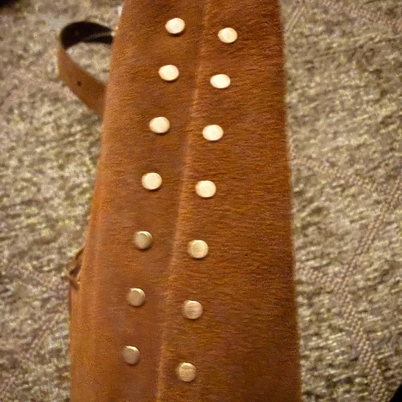 Madewell Tan Suede Hobo Bag - Picture 8 of 10